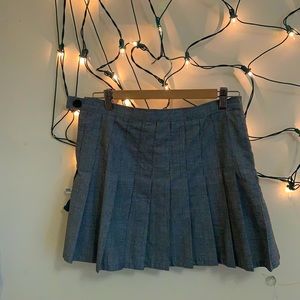 Forever 21 pleated skirt